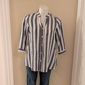 Joh white and blue linen button down top size XS